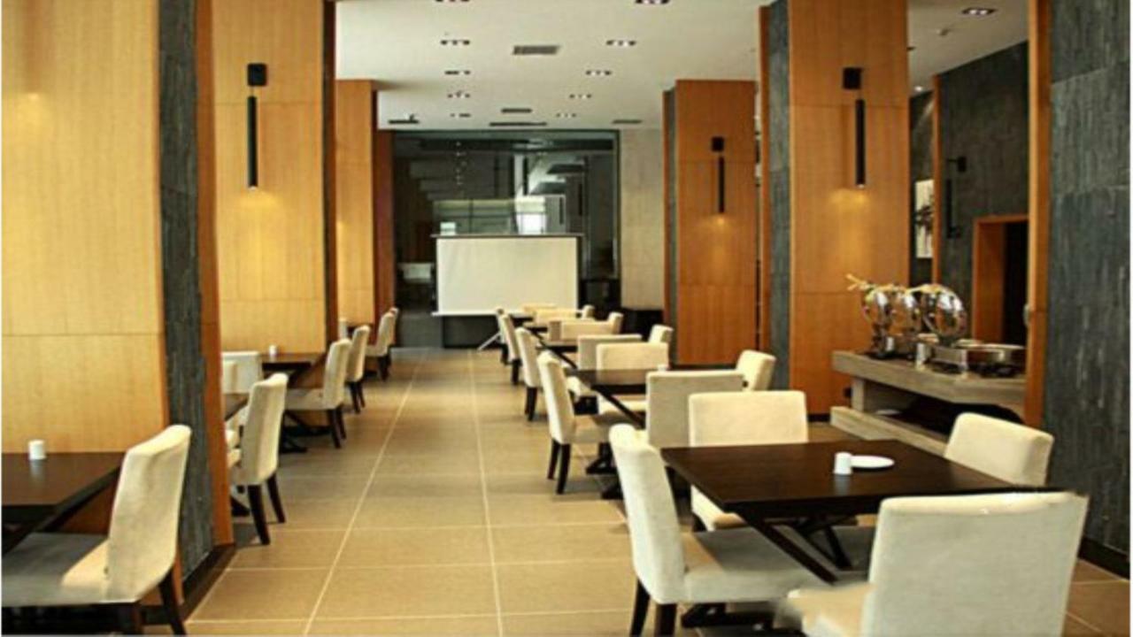 Friend Hui Hotel Жангжиаже Екстериор снимка